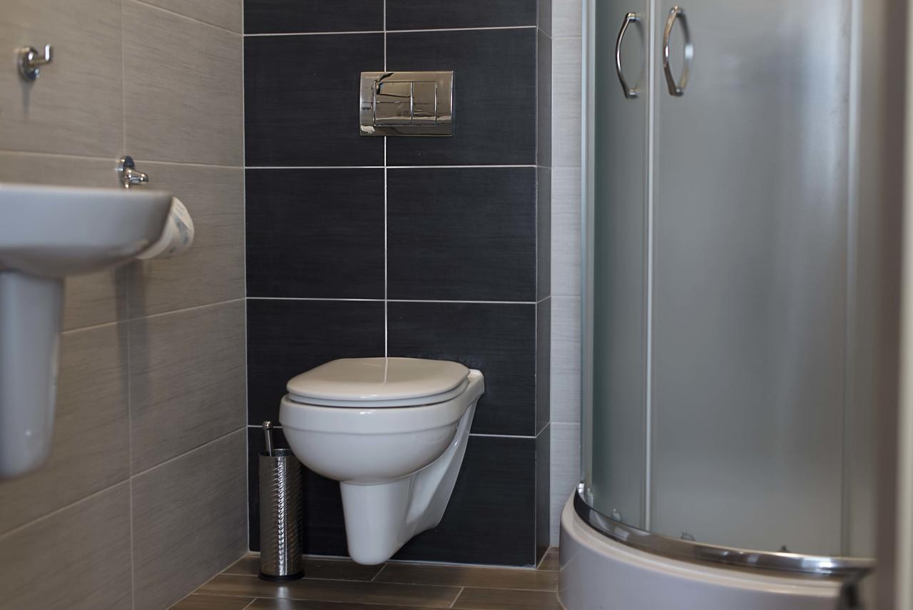 Hostel Azymut Września Exteriör bild