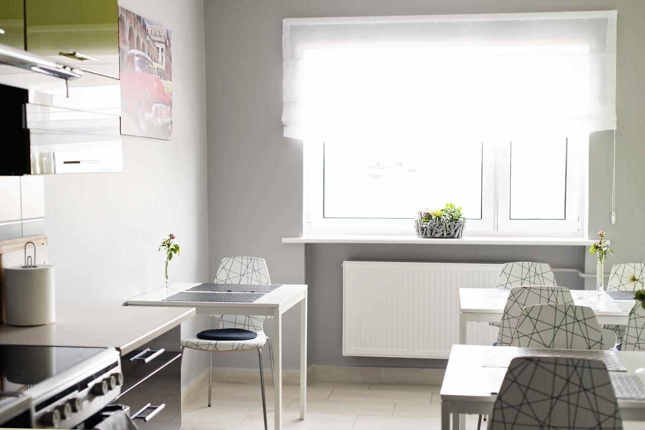 Hostel Azymut Września Exteriör bild